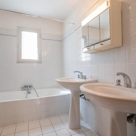 Bartavelle By Interhome Semesterbostad Guerre Vieille